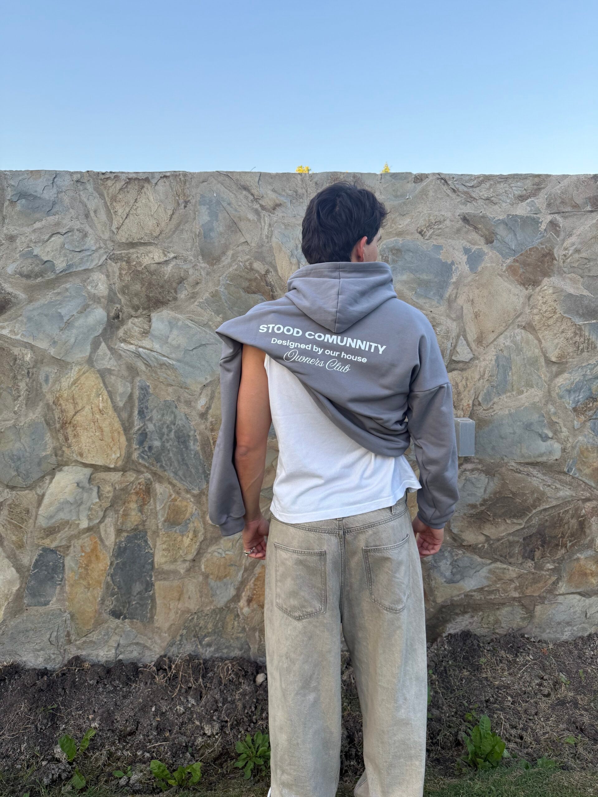 SUDADERAS CON CAPUCHA